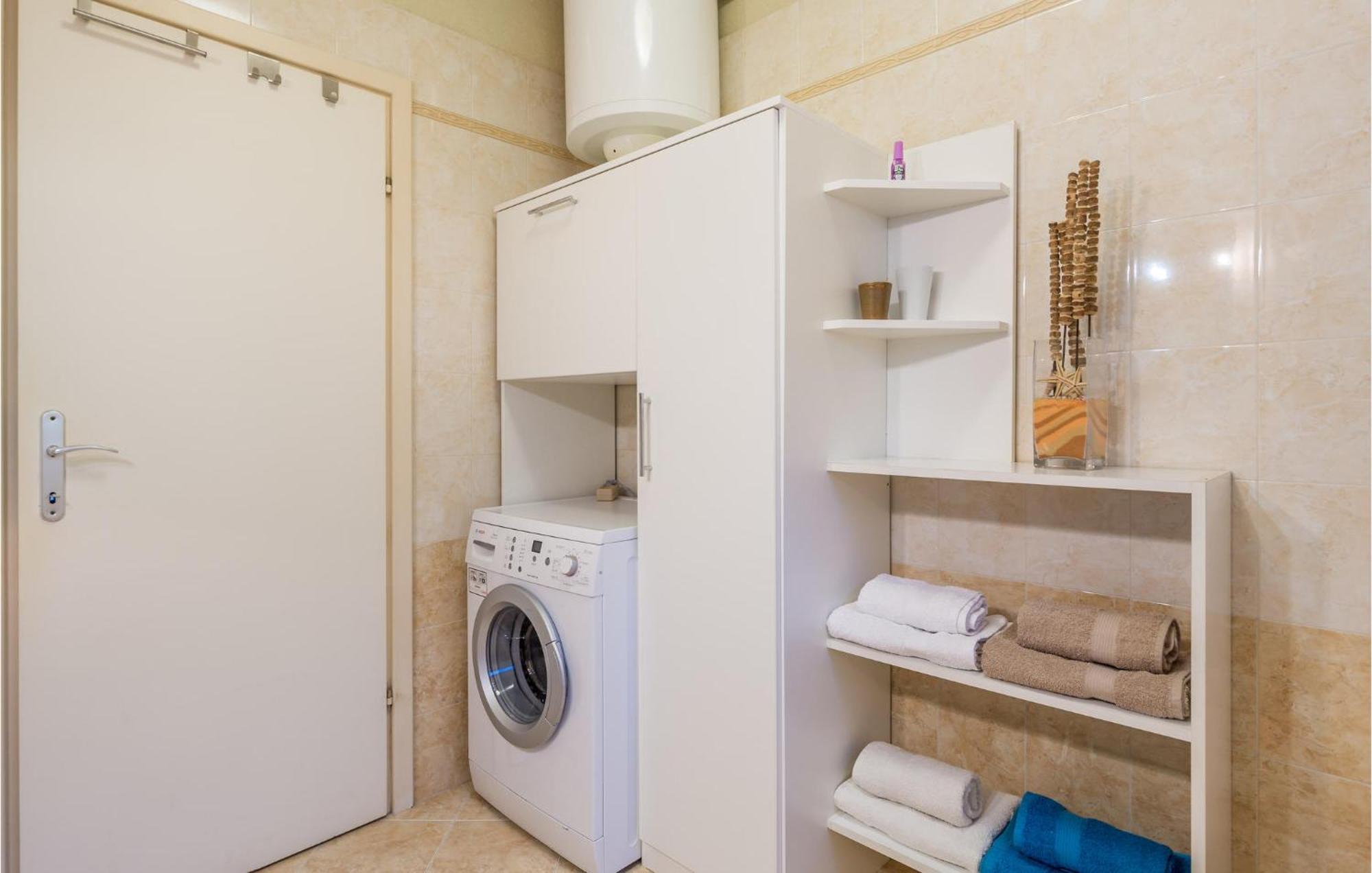 Lovely Apartment In Rijeka With Wifi 외부 사진